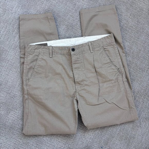 Men’s Levi’s Chino Pants - Picture 1 of 9
